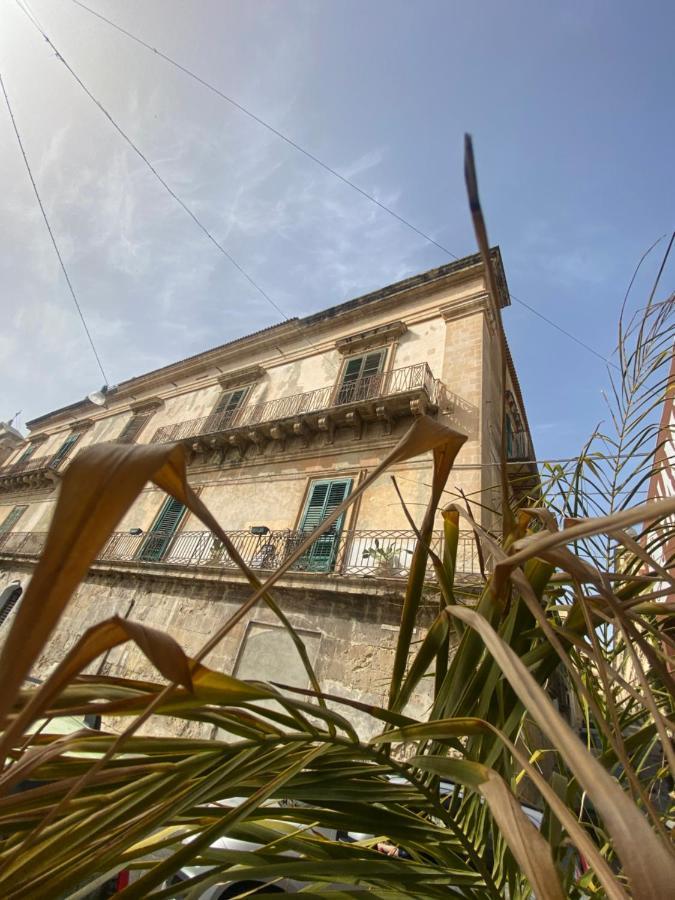 Palazzo Zappata Luxury Room Noto Centro Екстер'єр фото