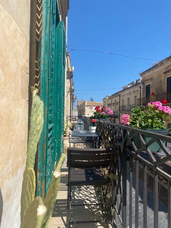 Palazzo Zappata Luxury Room Noto Centro Екстер'єр фото